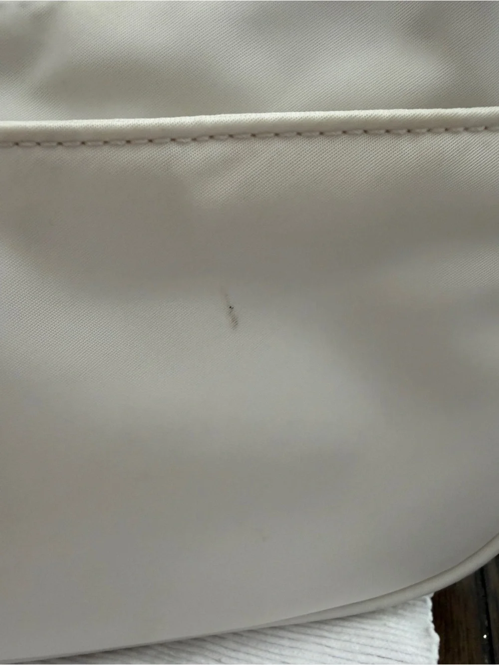 Lululemon City Essentials mini shoulder bag
